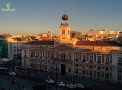 Puertalsol by Chicote